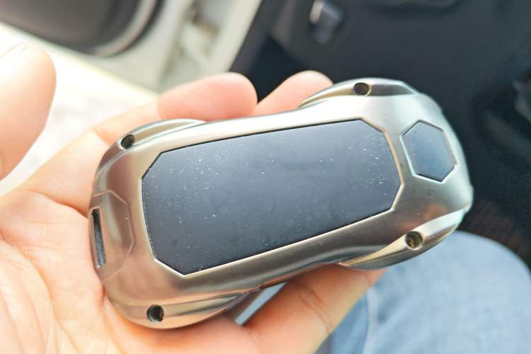 Used Mercedes-Benz GLC Coupe 2023 GLC 260 4MATIC Coupe SUV Vehicle Key