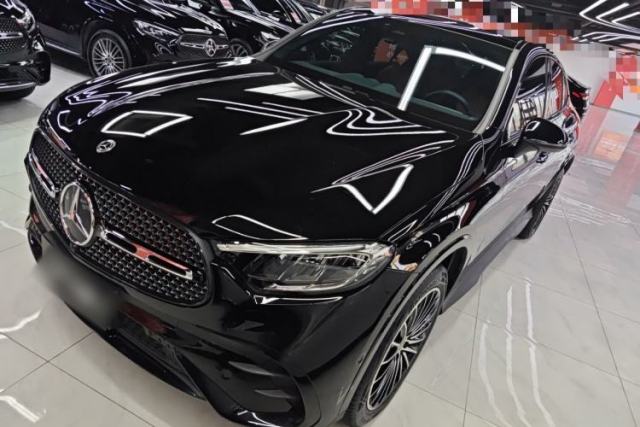 Used Mercedes-Benz GLC Coupe 2024 GLC 300 4MATIC Coupe SUV