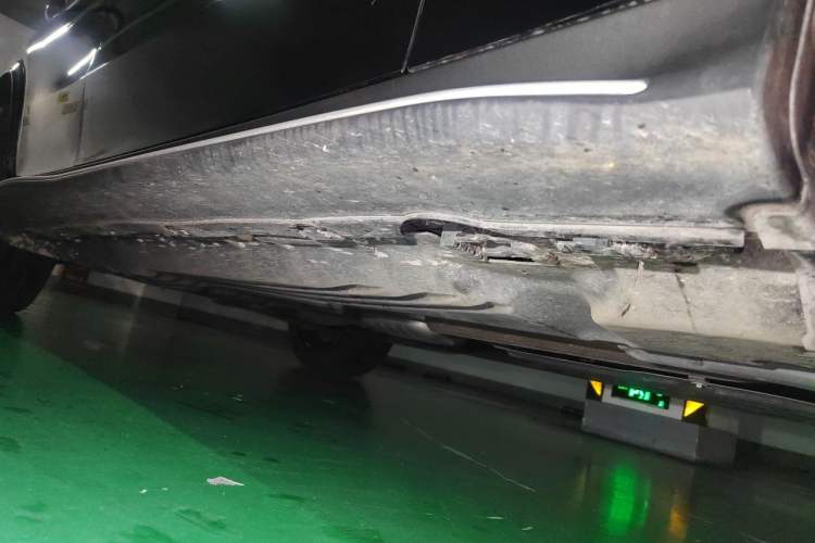 Used Mercedes-Benz GLC Coupe 2024 GLC 300 4MATIC Coupe SUV Chassis Front Right