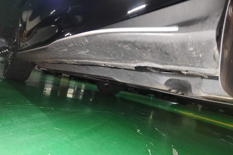 Used Mercedes-Benz GLC Coupe 2024 GLC 300 4MATIC Coupe SUV Chassis Rear Left