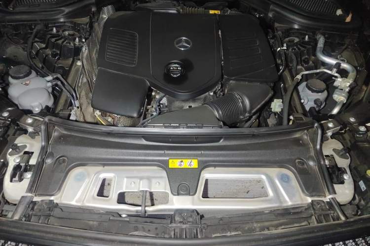 Used Mercedes-Benz GLC Coupe 2024 GLC 300 4MATIC Coupe SUV Engine Bay