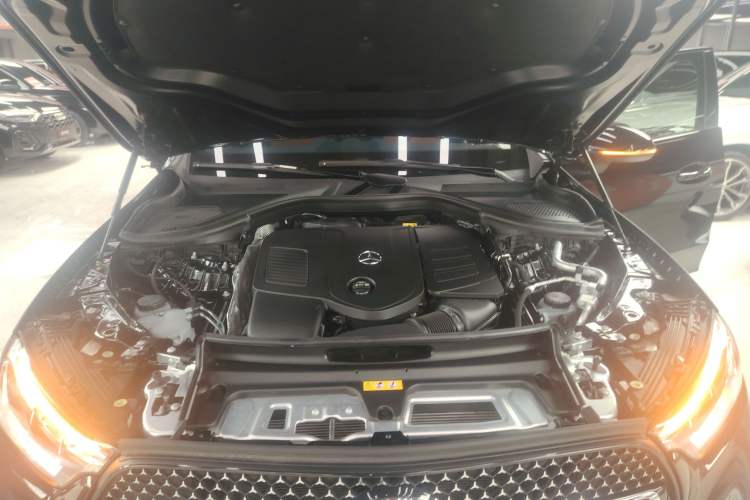 Used Mercedes-Benz GLC Coupe 2024 GLC 260 4MATIC Coupe SUV Engine Bay