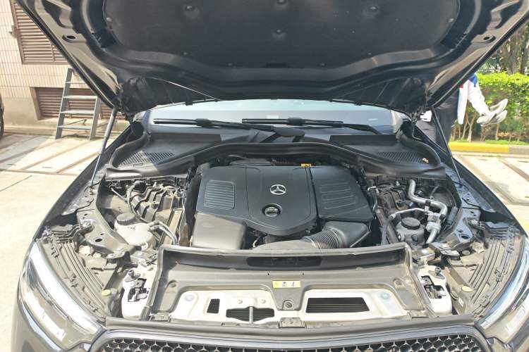 Used Mercedes-Benz GLC Coupe 2024 GLC 260 4MATIC Coupe SUV Engine Bay