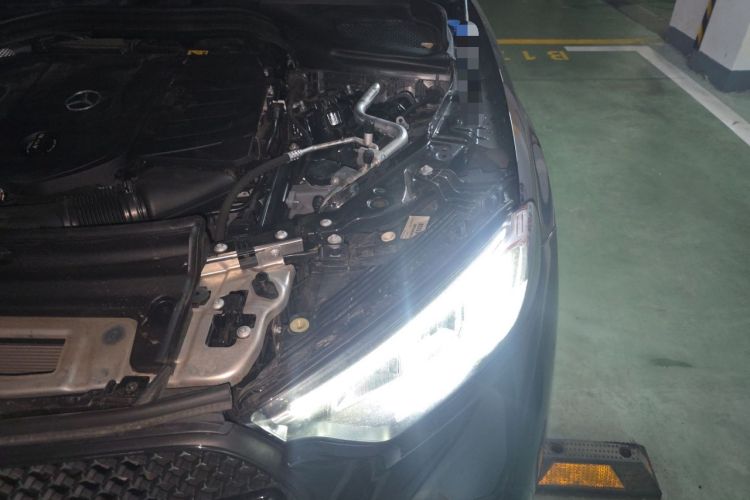 Used Mercedes-Benz GLC Coupe 2024 GLC 260 4MATIC Coupe SUV Engine Bay Left