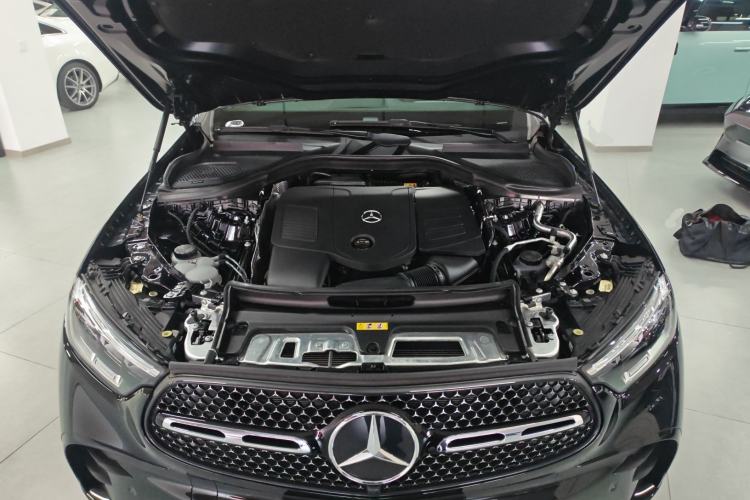 Used Mercedes-Benz GLC Coupe 2024 GLC 260 4MATIC Coupe SUV Engine Bay