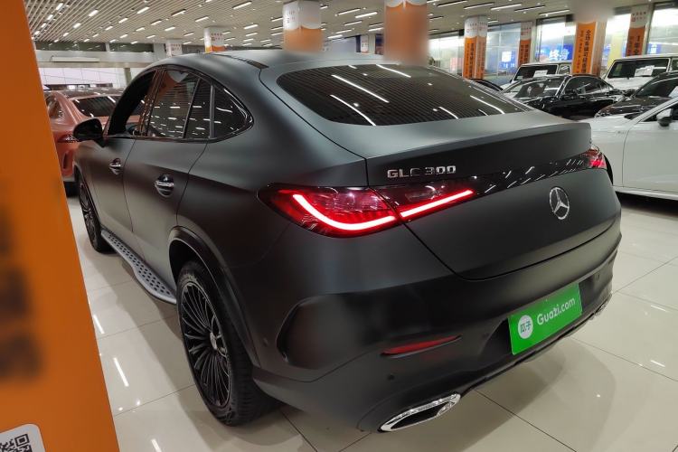 Used Mercedes-Benz GLC Coupe 2024 GLC 300 4MATIC Coupe SUV Exterior 2