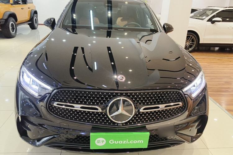 Used Mercedes-Benz GLC Coupe 2024 GLC 300 4MATIC Coupe SUV Front
