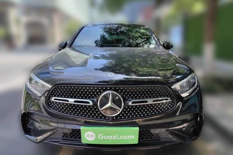 Used Mercedes-Benz GLC Coupe 2024 GLC 300 4MATIC Coupe SUV Front