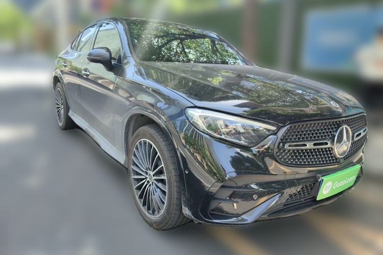 Used Mercedes-Benz GLC Coupe 2024 GLC 300 4MATIC Coupe SUV Front Right 45 Deg
