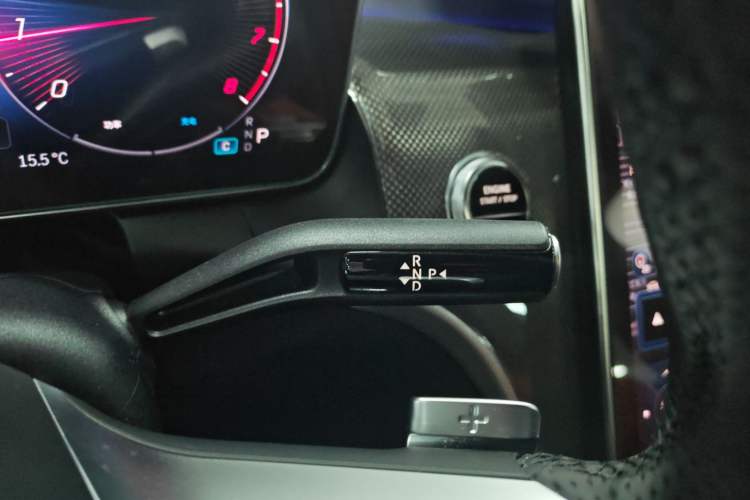 Used Mercedes-Benz GLC Coupe 2024 GLC 260 4MATIC Coupe SUV Gear Lever