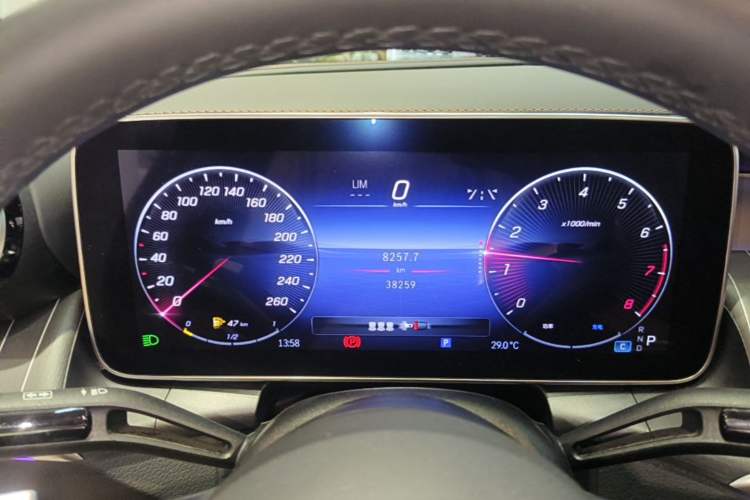 Used Mercedes-Benz GLC Coupe 2024 GLC 300 4MATIC Coupe SUV Instrument Cluster