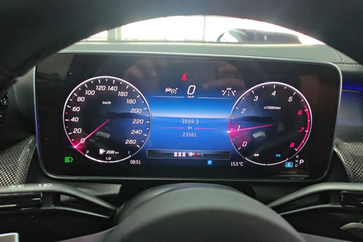 Used Mercedes-Benz GLC Coupe 2024 GLC 260 4MATIC Coupe SUV Instrument Cluster