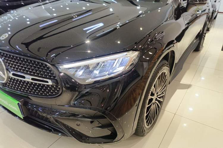 Used Mercedes-Benz GLC Coupe 2024 GLC 300 4MATIC Coupe SUV Left Front Headlight