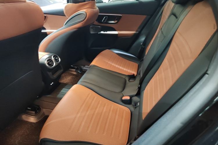 Used Mercedes-Benz GLC Coupe 2024 GLC 300 4MATIC Coupe SUV Left Rear Seat