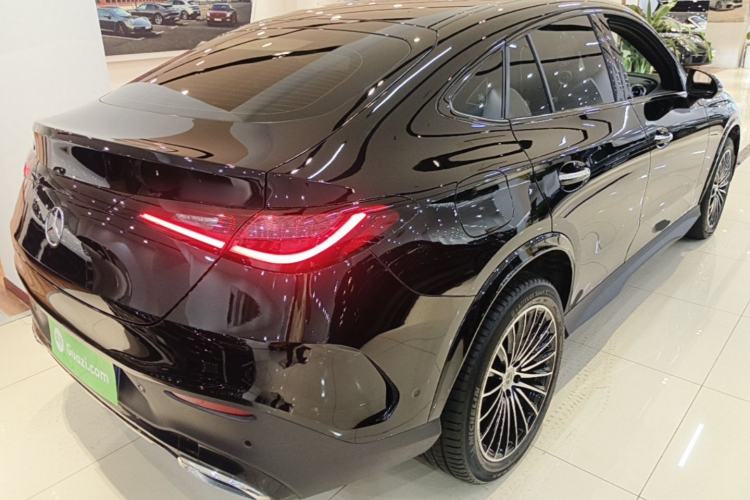 Used Mercedes-Benz GLC Coupe 2024 GLC 300 4MATIC Coupe SUV Rear Right 45 Deg