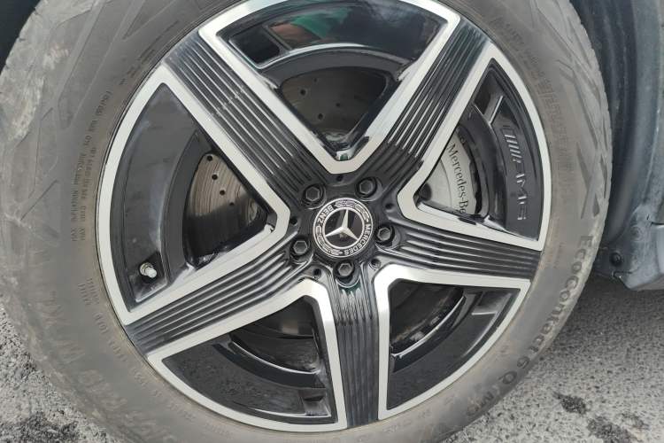 Used Mercedes-Benz GLC Coupe 2024 GLC 260 4MATIC Coupe SUV Right Front Wheel Hub