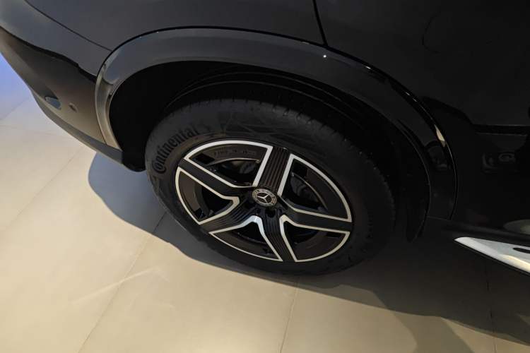 Used Mercedes-Benz GLC Coupe 2024 GLC 260 4MATIC Coupe SUV Right Rear Wheel Hub