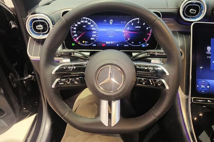 Used Mercedes-Benz GLC Coupe 2024 GLC 300 4MATIC Coupe SUV Steering Wheel