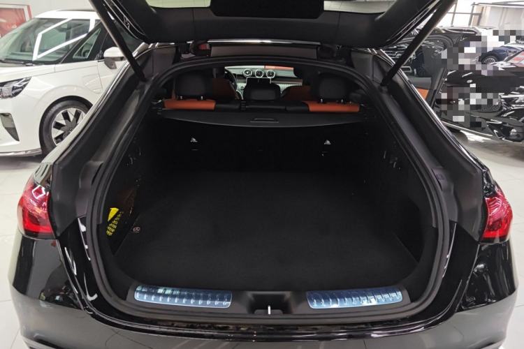 Used Mercedes-Benz GLC Coupe 2024 GLC 300 4MATIC Coupe SUV Trunk