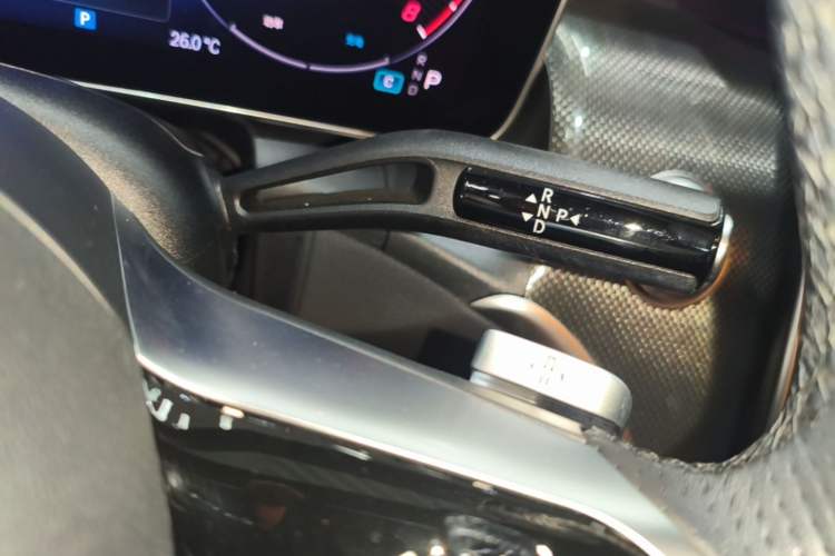 Used Mercedes-Benz GLC Coupe 2024 GLC 260 4MATIC Coupe SUV Gear Lever