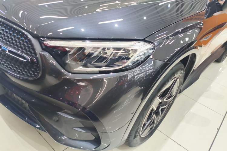 Used Mercedes-Benz GLC Coupe 2024 GLC 260 4MATIC Coupe SUV Left Front Headlight