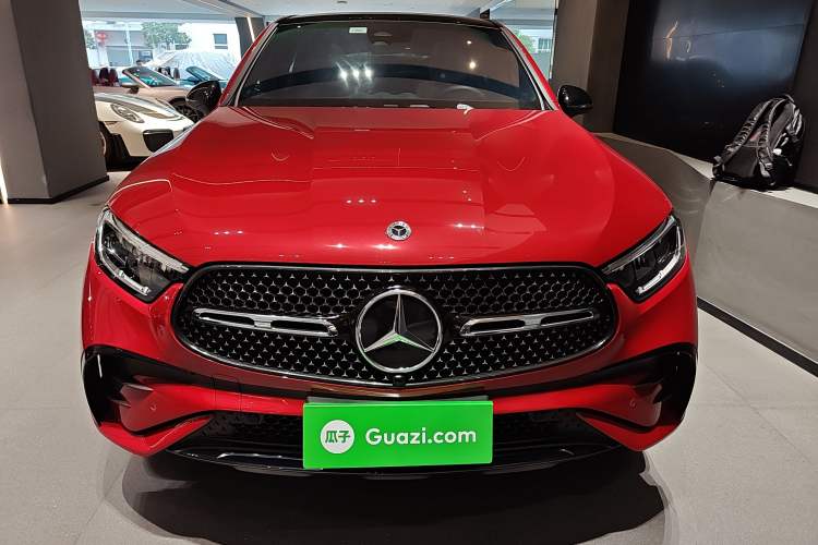 Used Mercedes-Benz GLC Coupe 2024 GLC 300 4MATIC Coupe SUV Front