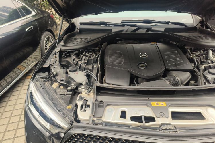 Used Mercedes-Benz GLC Coupe 2024 GLC 260 4MATIC Coupe SUV Engine Bay Right