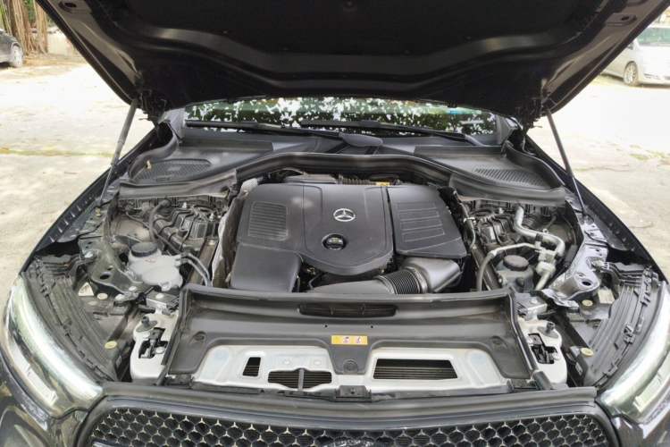 Used Mercedes-Benz GLC Coupe 2024 GLC 260 4MATIC Coupe SUV Engine Bay