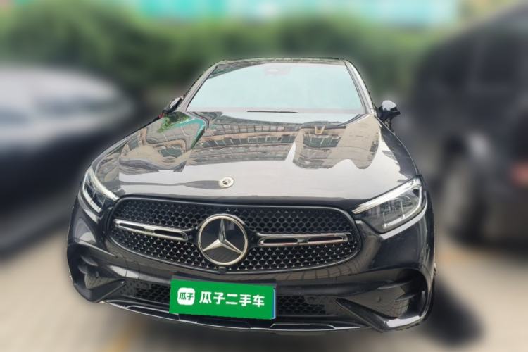 Used Mercedes-Benz GLC Coupe 2024 GLC 260 4MATIC Coupe SUV Front