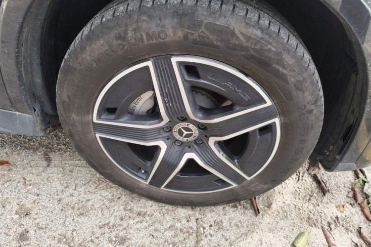 Used Mercedes-Benz GLC Coupe 2024 GLC 260 4MATIC Coupe SUV Right Front Wheel Hub
