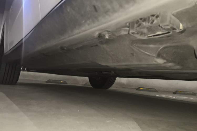 Used Mercedes-Benz GLC Coupe 2024 GLC 260 4MATIC Coupe SUV Chassis Rear Left