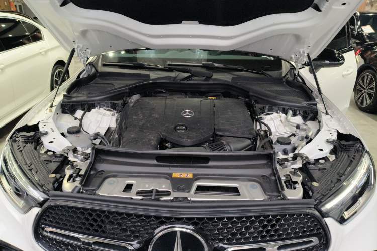 Used Mercedes-Benz GLC Coupe 2024 GLC 260 4MATIC Coupe SUV Engine Bay