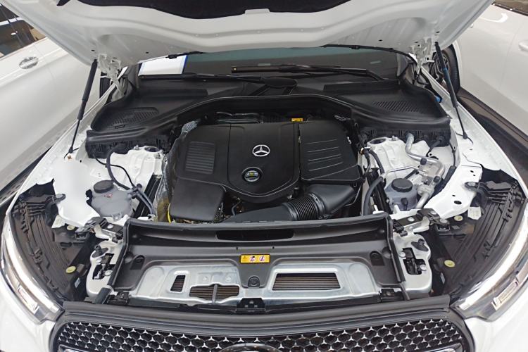 Used Mercedes-Benz GLC Coupe 2024 GLC 260 4MATIC Coupe SUV Engine Bay