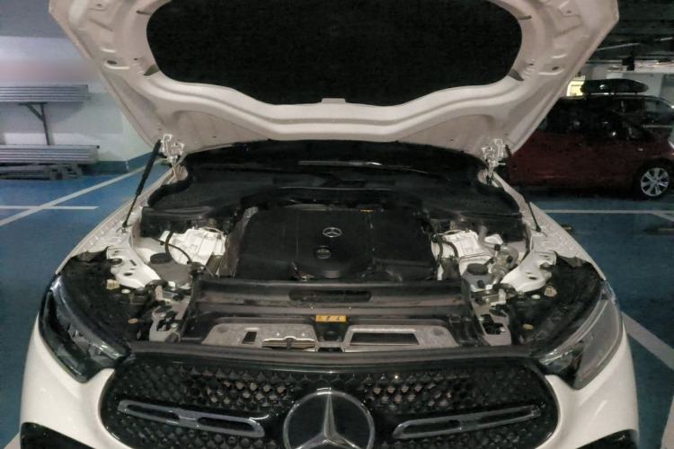 Used Mercedes-Benz GLC Coupe 2024 GLC 260 4MATIC Coupe SUV Engine Bay