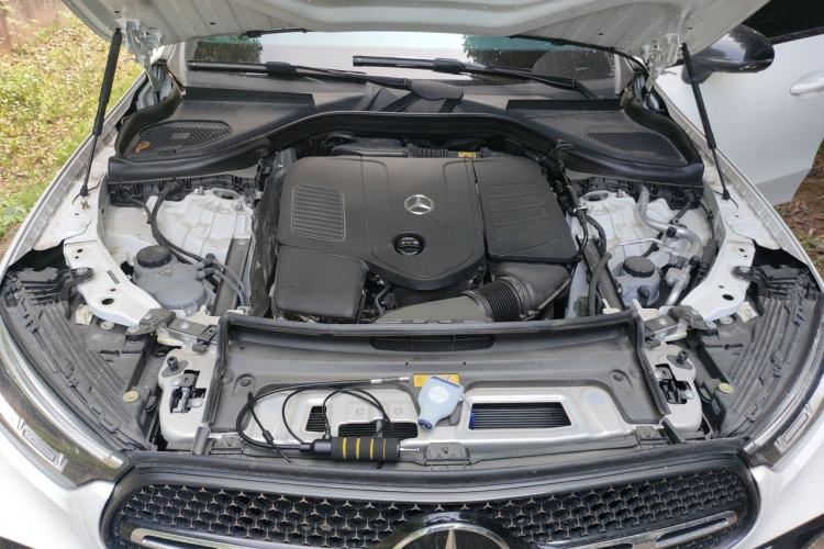 Used Mercedes-Benz GLC Coupe 2024 GLC 260 4MATIC Coupe SUV Engine Bay