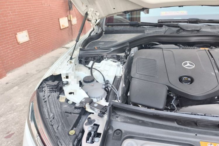 Used Mercedes-Benz GLC Coupe 2024 GLC 260 4MATIC Coupe SUV Engine Bay Right