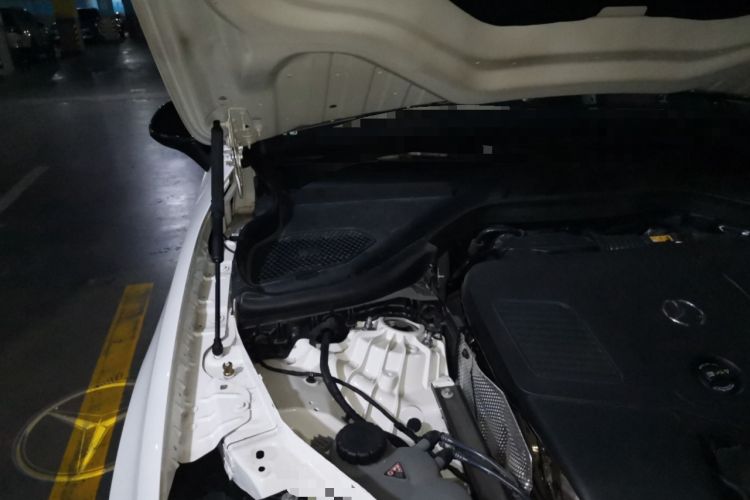 Used Mercedes-Benz GLC Coupe 2024 GLC 300 4MATIC Coupe SUV Engine Bay Right