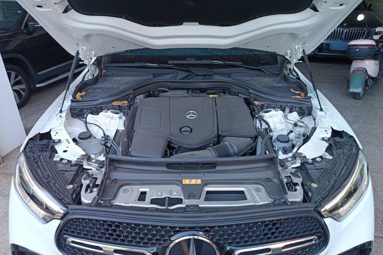 Used Mercedes-Benz GLC Coupe 2024 GLC 300 4MATIC Coupe SUV Engine Bay