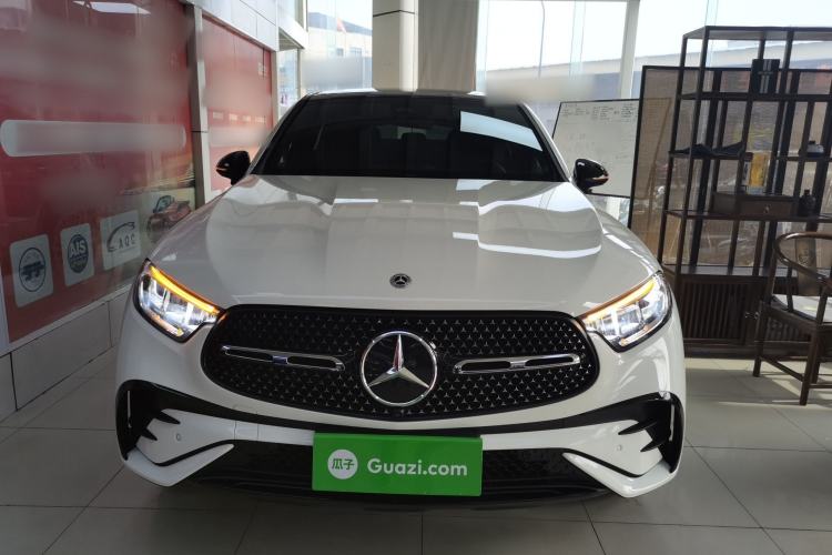 Used Mercedes-Benz GLC Coupe 2024 GLC 300 4MATIC Coupe SUV Exterior 1