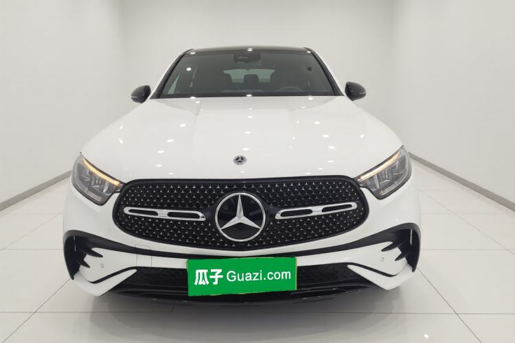 Used Mercedes-Benz GLC Coupe 2024 GLC 300 4MATIC Coupe SUV Exterior 1