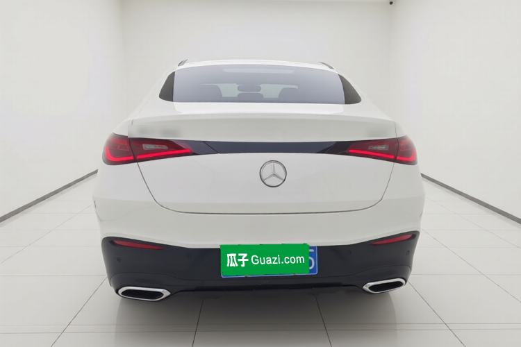 Used Mercedes-Benz GLC Coupe 2024 GLC 300 4MATIC Coupe SUV Exterior 4