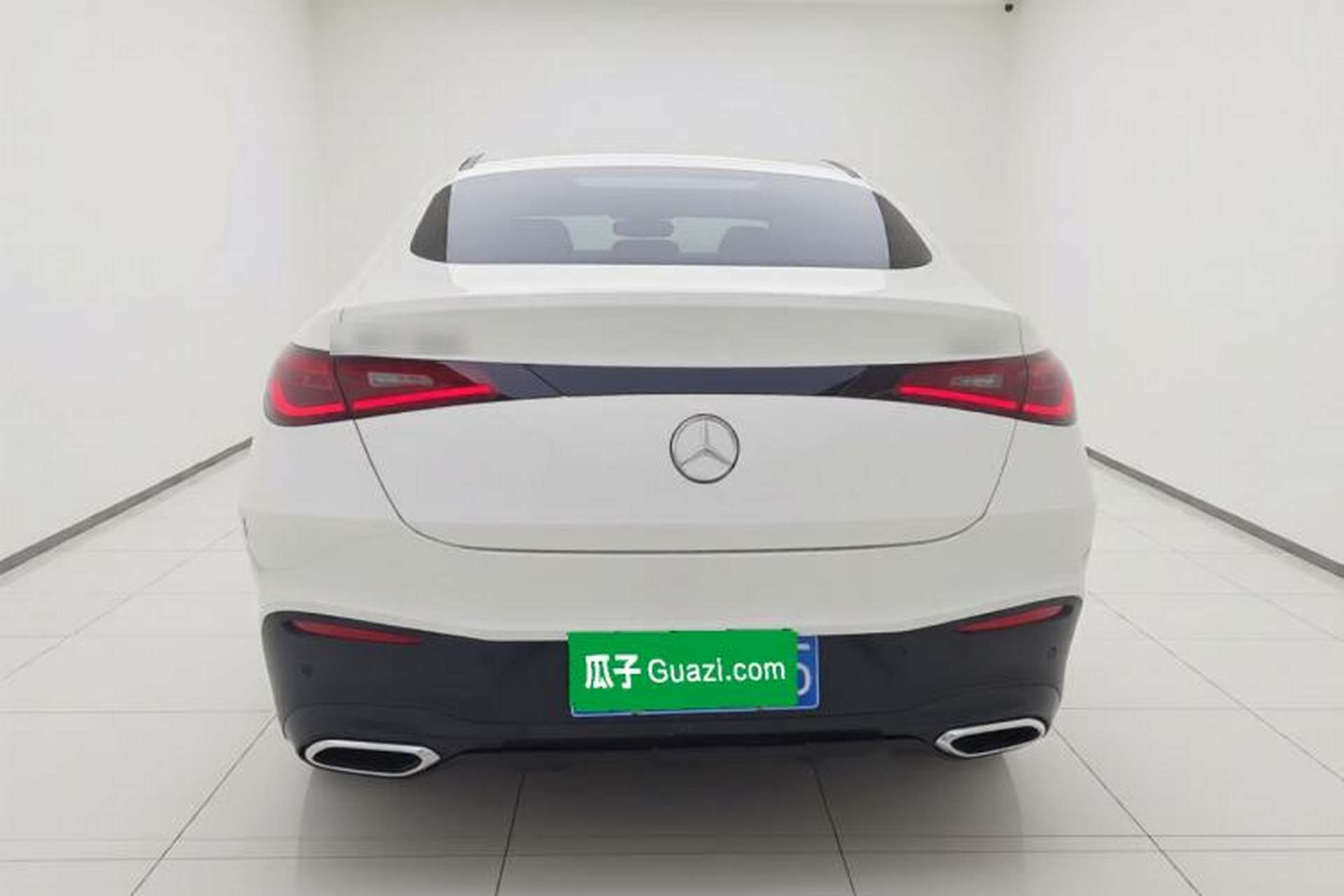 Used Mercedes-Benz GLC Coupe 2024 GLC 300 4MATIC Coupe SUV Exterior 4