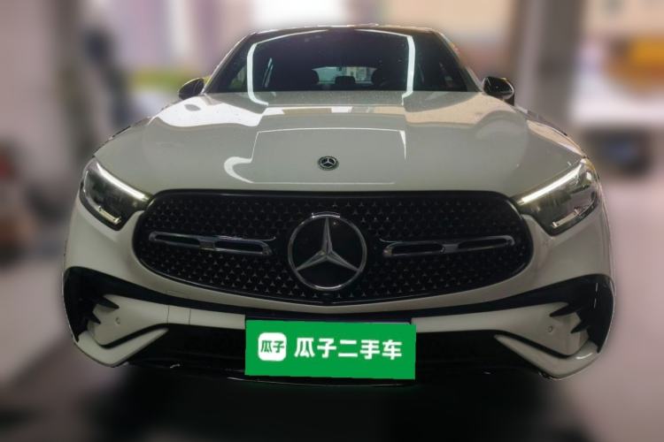 Used Mercedes-Benz GLC Coupe 2024 GLC 260 4MATIC Coupe SUV Front