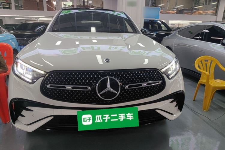 Used Mercedes-Benz GLC Coupe 2024 GLC 300 4MATIC Coupe SUV Front