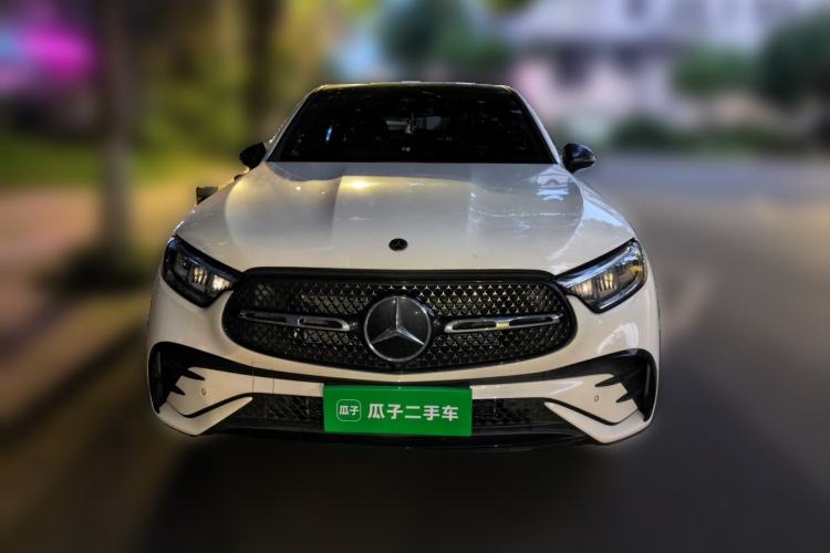 Used Mercedes-Benz GLC Coupe 2024 GLC 300 4MATIC Coupe SUV Front
