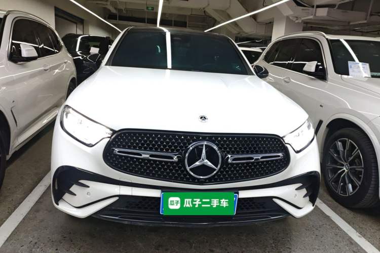 Used Mercedes-Benz GLC Coupe 2024 GLC 260 4MATIC Coupe SUV Front