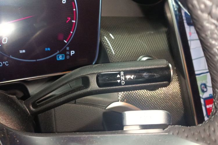 Used Mercedes-Benz GLC Coupe 2024 GLC 260 4MATIC Coupe SUV Gear Lever