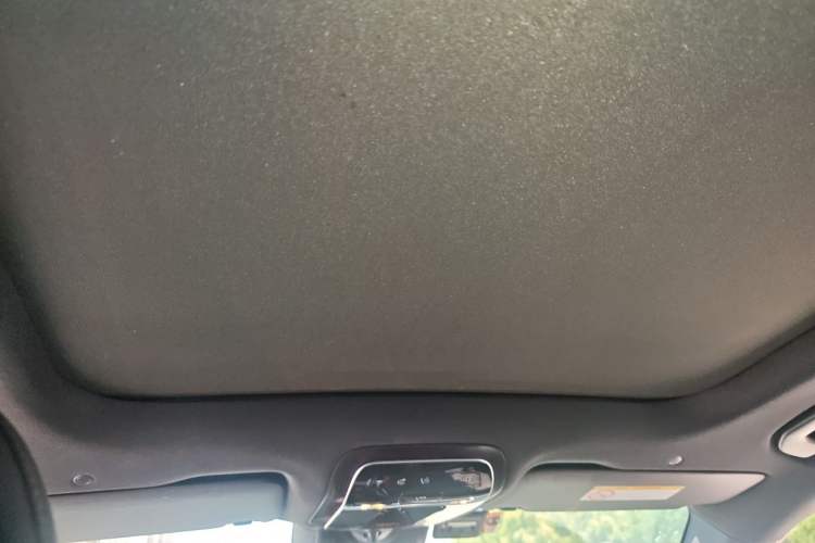 Used Mercedes-Benz GLC Coupe 2024 GLC 260 4MATIC Coupe SUV Headliner