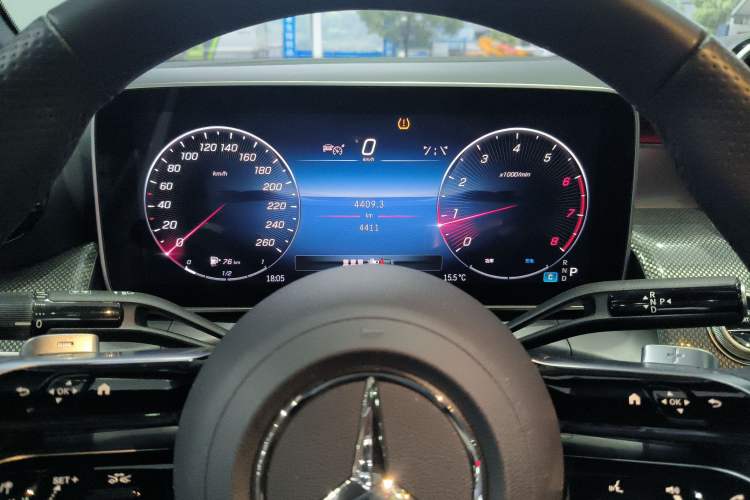 Used Mercedes-Benz GLC Coupe 2024 GLC 260 4MATIC Coupe SUV Instrument Cluster