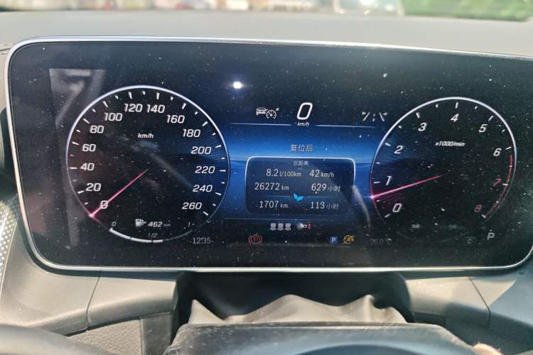 Used Mercedes-Benz GLC Coupe 2024 GLC 260 4MATIC Coupe SUV Instrument Cluster